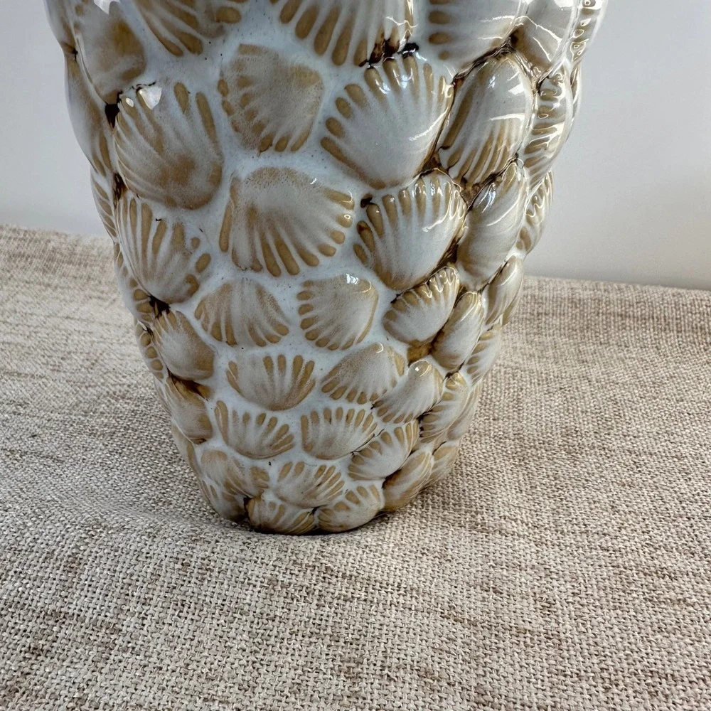 Sculptural Ceramic Scallop Shell Vase | Textured Seashell Bottle Vase